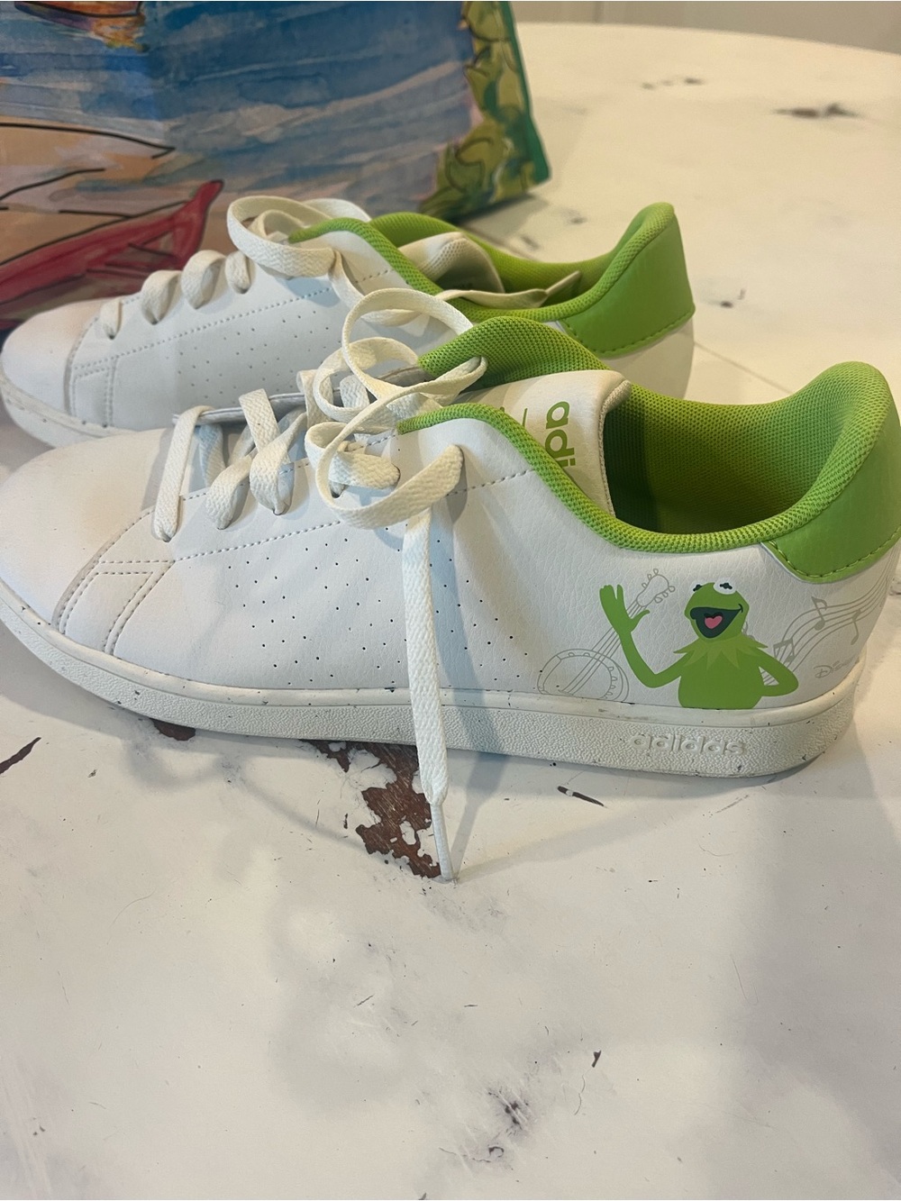 adidas Kids White & Green Kermit Accent Sneakers